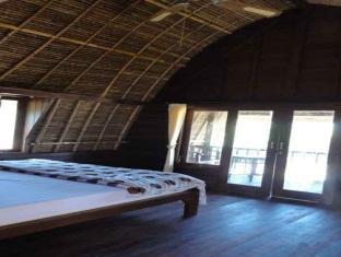 Suka Beach Bungalow นูซาเลมโบงัน ภายนอก รูปภาพ